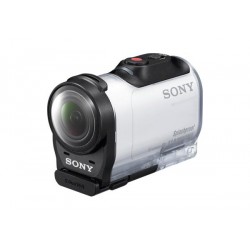 Экшн-камера Sony HDR-AZ1 с набором креплений Экшн-камера Sony HDR-AZ1 с набором креплений