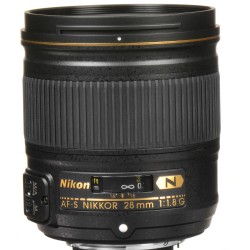 Объектив Nikon AF-S Nikkor 28mm f/1.8G