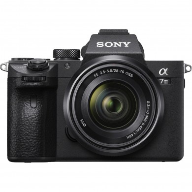 Sony Alpha a7 III 28-70mm OSS