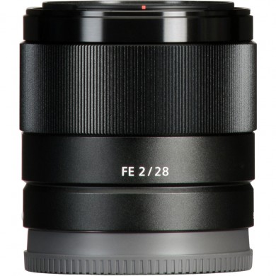 Объектив Sony FE 28mm f/2 Объектив Sony FE 28mm f/2