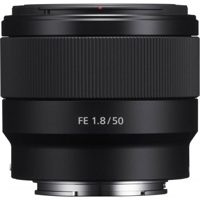 Объектив Sony FE 50mm f/1.8 Объектив Sony FE 50mm f/1.8
