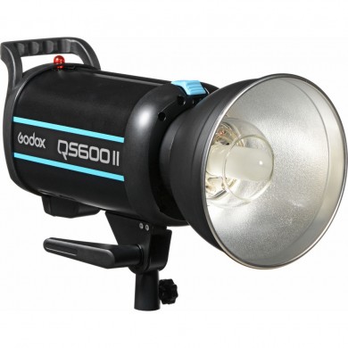 Студийная вспышка Godox QS 600 II Студийная вспышка Godox QS 600 II